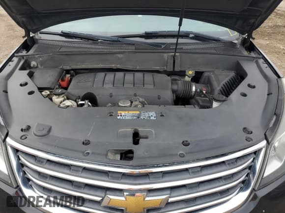 ✅ 2015 Chevrolet Traverse LT • VIN: 1GNKRGKD8FJ323939 • Лот: 82708345. Опубликован ранее на Copart с пробегом 111 022 миль. Бесплатный доступ к архиву аукционных продаж из США и подробный отчёт об истории автомобиля на DreamBid. Изображение 12.