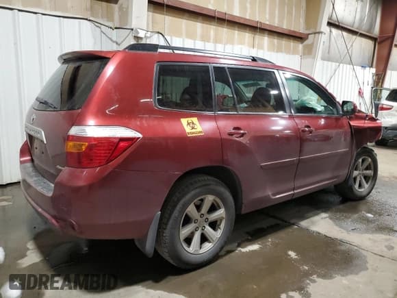 ✅ 2010 Toyota Highlander • VIN: 5TDBK3EH2AS024074 • Lot: 93897795. Listed on Copart with 123,209 mi. Free auction sales archive from the USA and detailed vehicle history report at DreamBid. Image 3.