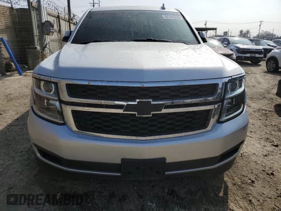 ✅ 2018 Chevrolet Tahoe LT • VIN: 1GNSCBKC5JR371405 • Lot: 82742255. Listed on Copart with 106,269 mi. Free auction sales archive from the USA and detailed vehicle history report at DreamBid. Image 5.