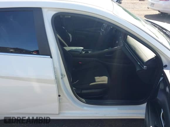 2024 Hyundai Elantra SEL with VIN KMHLS4DG9RU646905, listed as a IAAI auction lot 43158090 with 29,114 mi miles and . Bid and sale history available at DreamBid. Image 5.