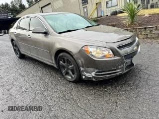 ✅ 2012 Chevrolet Malibu 1LT • VIN: 1G1ZC5E01CF208760 • Лот: 91533105. Опубликован ранее на Copart с пробегом 147 278 миль. Бесплатный доступ к архиву аукционных продаж из США и подробный отчёт об истории автомобиля на DreamBid. Изображение 1.