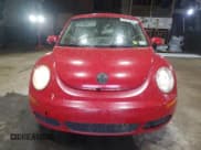 ✅ 2008 Volkswagen Beetle S • VIN: 3VWPW31C68M519728 • Lot: 80837885. Wystawiony na Copart z przebiegiem 120 407 mil. Bezpłatny archiwum sprzedaży aukcyjnych z USA i szczegółowy raport historii pojazdu na DreamBid. Zdjęcie 5.