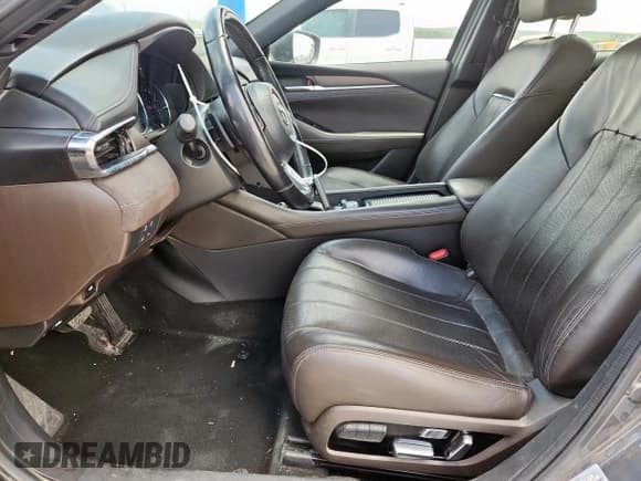 ✅ 2018 Mazda 6 Signature • VIN: JM1GL1XYXJ1314791 • Lot: 61630465. Wystawiony na Copart z przebiegiem 114 309 mil. Bezpłatny archiwum sprzedaży aukcyjnych z USA i szczegółowy raport historii pojazdu na DreamBid. Zdjęcie 7.