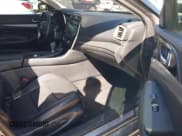 ✅ 2018 Nissan Maxima Platinum • VIN: 1N4AA6AP4JC373550 • Lot: 41827941. Listed on IAAI with 80,746 mi. Free auction sales archive from the USA and detailed vehicle history report at DreamBid. Image 5.