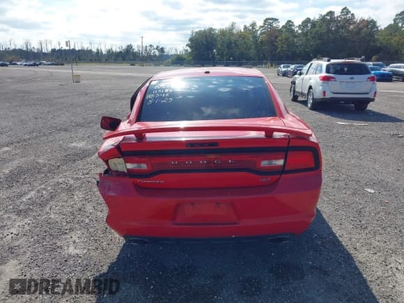 ✅ 2014 Dodge Charger RT Plus • VIN: 2C3CDXCT0EH113163 • Lot: 42948658. Wystawiony na IAAI z przebiegiem 166 178 mil. Bezpłatny archiwum sprzedaży aukcyjnych z USA i szczegółowy raport historii pojazdu na DreamBid. Zdjęcie 16.