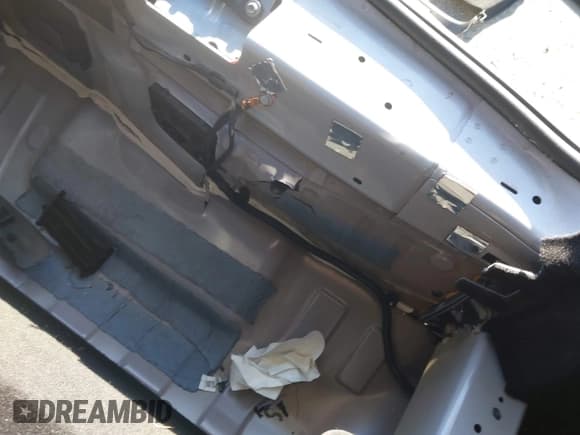 ✅ 2022 Tesla Model X • VIN: 7SAXCAE54NF362277 • Lot: 43643635. Wystawiony na IAAI z przebiegiem 53 073 mil. Bezpłatny archiwum sprzedaży aukcyjnych z USA i szczegółowy raport historii pojazdu na DreamBid. Zdjęcie 22.