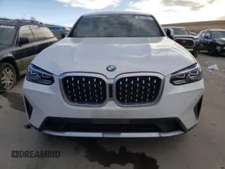 ✅ 2023 BMW X4 xDrive30i • VIN: 5UX33DT0XP9N66582 • Lot: 41864103. Wystawiony na Copart z przebiegiem 10 164 mil. Bezpłatny archiwum sprzedaży aukcyjnych z USA i szczegółowy raport historii pojazdu na DreamBid. Zdjęcie 5.
