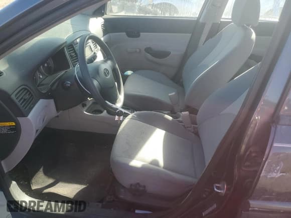 ✅ 2010 Hyundai Accent GLS • VIN: KMHCN4AC6AU458386 • Лот: 43173845. Опубликован ранее на Copart с пробегом 156 250 миль. Бесплатный доступ к архиву аукционных продаж из США и подробный отчёт об истории автомобиля на DreamBid. Изображение 7.