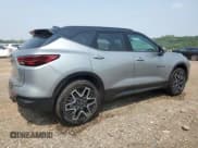 ✅ 2025 Chevrolet Blazer RS • VIN: 3GNKBKRS4SS101693 • Lot: 67095275. Listed on Copart with 9,392 mi. Free auction sales archive from the USA and detailed vehicle history report at DreamBid. Image 3.