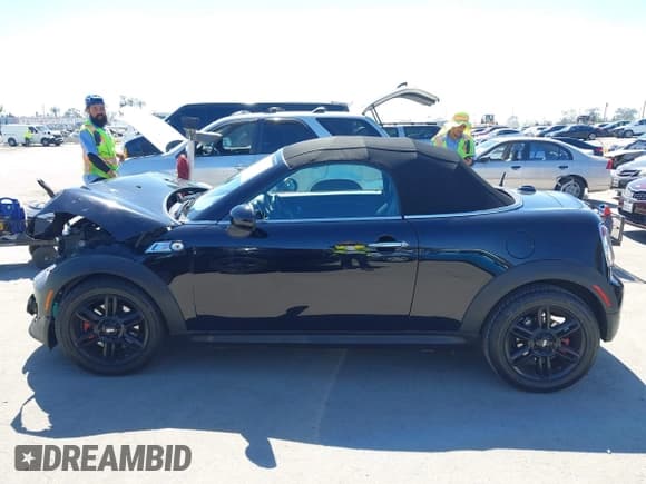 ✅ 2014 MINI Roadster S • VIN: WMWSY3C54ET594668 • Лот: 42893920. Опубликован ранее на IAAI с пробегом 146 994 миль. Бесплатный доступ к архиву аукционных продаж из США и подробный отчёт об истории автомобиля на DreamBid. Изображение 15.