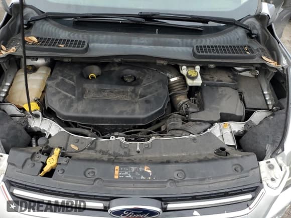 ✅ 2015 Ford Escape Titanium • VIN: 1FMCU0J91FUA76614 • Lot: 91867505. Listed on Copart with 137,803 mi. Free auction sales archive from the USA and detailed vehicle history report at DreamBid. Image 12.