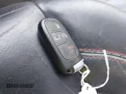 ✅ 2016 Jeep Cherokee Trailhawk • VIN: 1C4PJMBB6GW335837 • Lot: 41547478. Listed on IAAI with 236,483 mi. Free auction sales archive from the USA and detailed vehicle history report at DreamBid. Image 11.