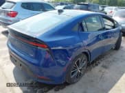 ✅ 2024 Toyota Prius LE • VIN: JTDACAAU8R3019555 • Lot: 42160410. Wystawiony na IAAI z przebiegiem 15 529 mil. Bezpłatny archiwum sprzedaży aukcyjnych z USA i szczegółowy raport historii pojazdu na DreamBid. Zdjęcie 4.