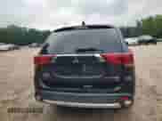 2018 Mitsubishi Outlander ES z VIN JA4AZ3A3XJZ013172, wystawiony jako Copart lot #60265055 z przebiegiem 137 660 mil mil oraz Szkoda całkowita • Salvage title. Historia ofert i sprzedaży dostępna na DreamBid. Obrazek 6.