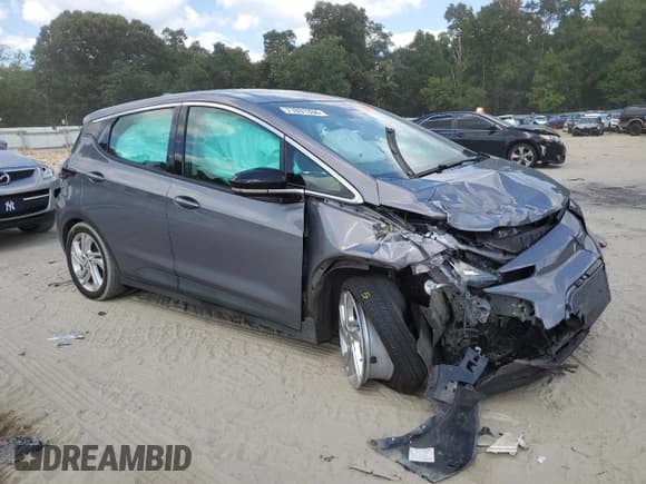 ✅ 2023 Chevrolet Bolt EV 1LT • VIN: 1G1FW6S03P4118113 • Lot: 71031334. Wystawiony na Copart z przebiegiem 21 905 mil. Bezpłatny archiwum sprzedaży aukcyjnych z USA i szczegółowy raport historii pojazdu na DreamBid. Zdjęcie 4.