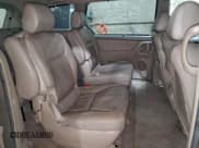 ✅ 2006 Toyota Sienna XLE • VIN: 5TDZA22C76S405639 • Lot: 94138625. Wystawiony na Copart z przebiegiem 297 535 mil. Bezpłatny archiwum sprzedaży aukcyjnych z USA i szczegółowy raport historii pojazdu na DreamBid. Zdjęcie 11.