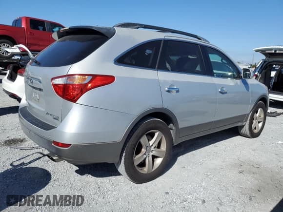 ✅ 2010 Hyundai Veracruz Limited • VIN: KM8NU4CC5AU127453 • Lot: 90689945. Listed on Copart with 195,158 mi. Free auction sales archive from the USA and detailed vehicle history report at DreamBid. Image 3.