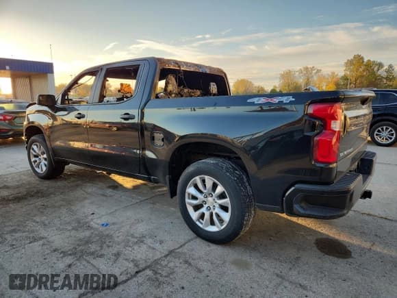 ✅ 2020 Chevrolet Silverado 1500 Custom • VIN: 3GCPYBEH6LG355286 • Lot: 90495995. Listed on Copart with Not provided. Free auction sales archive from the USA and detailed vehicle history report at DreamBid. Image 2.