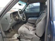 ✅ 2000 Chevrolet Silverado 1500 • VIN: 1GCEC14V1YZ223423 • Лот: 74872914. Опубликован ранее на Copart с пробегом Не указан. Бесплатный доступ к архиву аукционных продаж из США и подробный отчёт об истории автомобиля на DreamBid. Изображение 7.