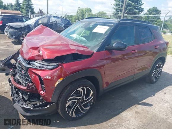 2025 Chevrolet TrailBlazer RS с VIN KL79MUSL8SB015909, выставлен на аукционе IAAI как лот 42469301 с пробегом 9 483 миль миль и . История ставок и продаж доступна на DreamBid. Изображение 2.