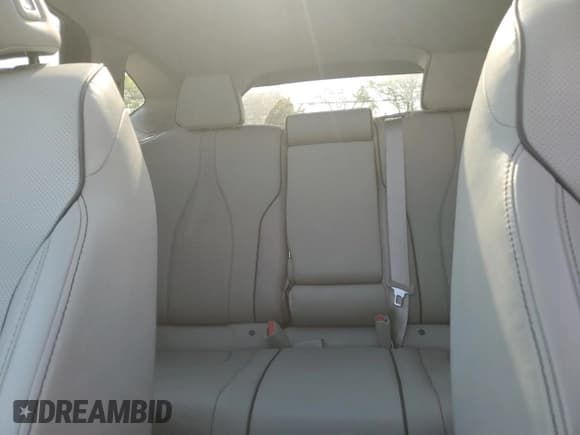 ✅ 2022 Acura RDX Advance • VIN: 5J8TC2H75NL004912 • Lot: 57089065. Wystawiony na Copart z przebiegiem 23 728 mil. Bezpłatny archiwum sprzedaży aukcyjnych z USA i szczegółowy raport historii pojazdu na DreamBid. Zdjęcie 10.