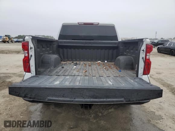 ✅ 2022 Chevrolet Silverado 1500 • VIN: 1GCPWAEK8NZ216291 • Лот: 86179674. Опубликован ранее на Copart с пробегом 59 255 миль. Бесплатный доступ к архиву аукционных продаж из США и подробный отчёт об истории автомобиля на DreamBid. Изображение 6.