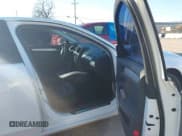 ✅ 2011 Audi A4 Premium Plus • VIN: WAUFFAFL9BN019357 • Lot: 43688323. Wystawiony na IAAI z przebiegiem 146 194 mil. Bezpłatny archiwum sprzedaży aukcyjnych z USA i szczegółowy raport historii pojazdu na DreamBid. Zdjęcie 5.