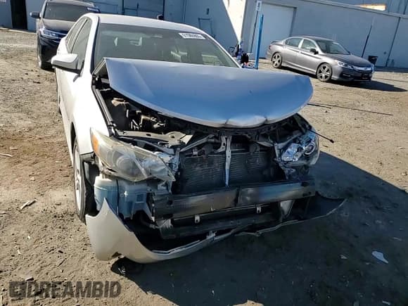 ✅ 2012 Toyota Camry SE • VIN: 4T1BF1FK6CU136230 • Lot: 91566905. Wystawiony na Copart z przebiegiem 174 066 mil. Bezpłatny archiwum sprzedaży aukcyjnych z USA i szczegółowy raport historii pojazdu na DreamBid. Zdjęcie 13.