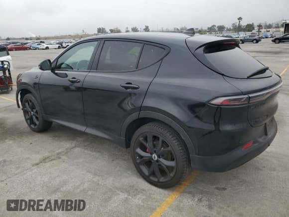 2023 Dodge Hornet GT Plus z VIN ZACNDFBN1P3A00364, wystawiony jako Copart lot #55147245 z przebiegiem 14 350 mil mil oraz Szkoda całkowita • Salvage title. Historia ofert i sprzedaży dostępna na DreamBid. Obrazek 2.