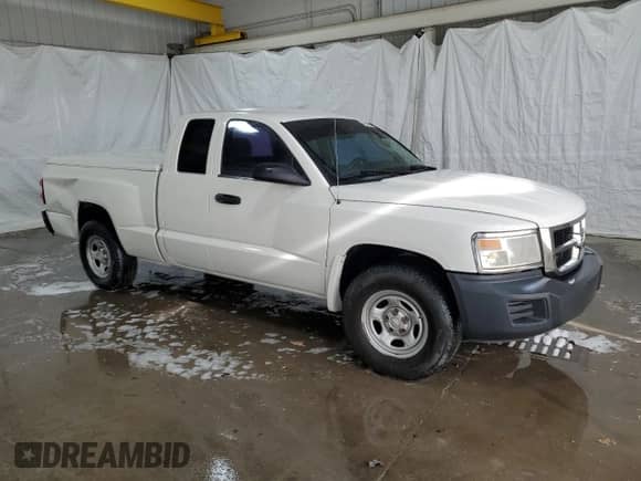 2008 Dodge Dakota ST с VIN 1D7HE22K48S638269, выставлен на аукционе Copart как лот 59768085 с пробегом 98 993 миль миль и Чистый • Clean title. История ставок и продаж доступна на DreamBid. Изображение 4.