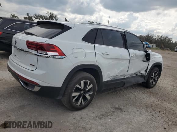 ✅ 2022 Volkswagen Atlas SE • VIN: 1V2LC2CA9NC209830 • Lot: 77863234. Listed on Copart with 44,934 mi. Free auction sales archive from the USA and detailed vehicle history report at DreamBid. Image 3.