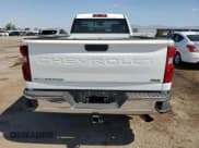 ✅ 2024 Chevrolet Silverado 2500HD Work Truck • VIN: 1GC0WLE71RF238505 • Лот: 68775225. Опубликован ранее на Copart с пробегом 44 031 миль. Бесплатный доступ к архиву аукционных продаж из США и подробный отчёт об истории автомобиля на DreamBid. Изображение 6.