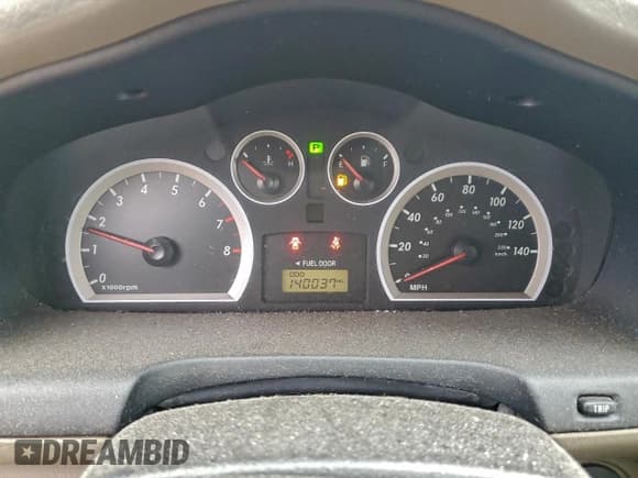 ✅ 2005 Hyundai Santa Fe GLS • VIN: KM8SC73D45U931846 • Lot: 96554125. Listed on Copart with 140,037 mi. Free auction sales archive from the USA and detailed vehicle history report at DreamBid. Image 9.