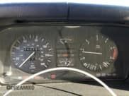 ✅ 1988 BMW 5 Series 528e • VIN: WBADK8307J9901723 • Lot: 81129644. Wystawiony na Copart z przebiegiem 240 783 mil. Bezpłatny archiwum sprzedaży aukcyjnych z USA i szczegółowy raport historii pojazdu na DreamBid. Zdjęcie 9.