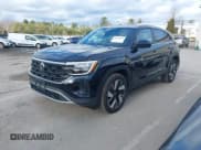 ✅ 2025 Volkswagen Atlas SE • VIN: 1V2HE2CA1SC228030 • Lot: 43715964. Listed on IAAI with 11,326 mi. Free auction sales archive from the USA and detailed vehicle history report at DreamBid. Image 18.