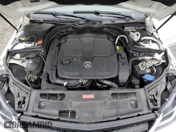 ✅ 2013 Mercedes-Benz C 300 Sport • VIN: WDDGF8AB4DR267712 • Лот: 60232485. Опубликован ранее на Copart с пробегом 56 942 миль. Бесплатный доступ к архиву аукционных продаж из США и подробный отчёт об истории автомобиля на DreamBid. Изображение 11.