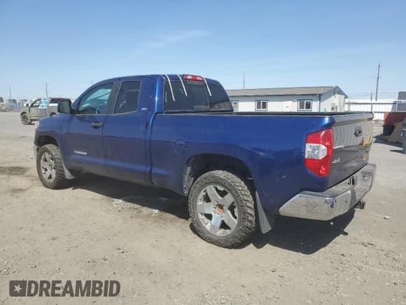 ✅ 2015 Toyota Tundra SR • VIN: 5TFUM5F10FX063361 • Лот: 54655915. Опубликован ранее на Copart с пробегом 66 662 миль. Бесплатный доступ к архиву аукционных продаж из США и подробный отчёт об истории автомобиля на DreamBid. Изображение 2.