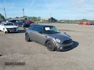 2013 MINI Hardtop with VIN WMWSU3C50DT677525, listed as a IAAI auction lot 43351618 with 111,310 mi miles and . Bid and sale history available at DreamBid. Image 1.