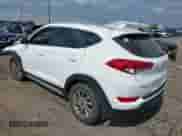 2018 Hyundai Tucson SEL z VIN KM8J3CA40JU702923, wystawiony jako IAAI lot #42997284 z przebiegiem 182 142 mil mil oraz . Historia ofert i sprzedaży dostępna na DreamBid. Obrazek 3.
