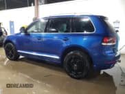✅ 2010 Volkswagen Touareg V6 • VIN: WVGFK7A99AD000952 • Lot: 60677825. Wystawiony na Copart z przebiegiem 231 845 mil. Bezpłatny archiwum sprzedaży aukcyjnych z USA i szczegółowy raport historii pojazdu na DreamBid. Zdjęcie 2.