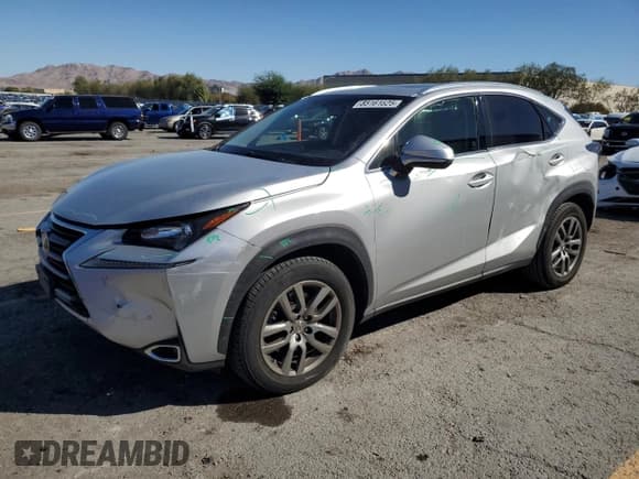 ✅ 2015 Lexus NX 200t • VIN: JTJYARBZ5F2020335 • Лот: 85161625. Опубликован ранее на Copart с пробегом 122 142 миль. Бесплатный доступ к архиву аукционных продаж из США и подробный отчёт об истории автомобиля на DreamBid. Изображение 1.