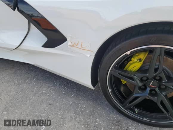 2023 Chevrolet Corvette 2LT с VIN 1G1YB3D42P5103504, выставлен на аукционе Copart как лот 75091974 с пробегом 2 661 миль миль и На запчасти • Non repairable. История ставок и продаж доступна на DreamBid. Изображение 12.