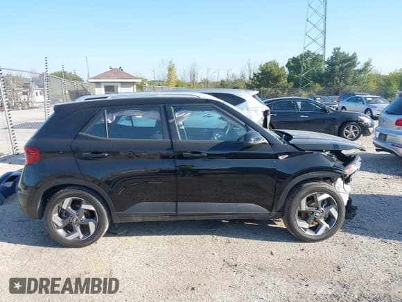 ✅ 2023 Hyundai Venue Limited • VIN: KMHRC8A3XPU256523 • Lot: 43268617. Listed on IAAI with 15,890 mi. Free auction sales archive from the USA and detailed vehicle history report at DreamBid. Image 14.