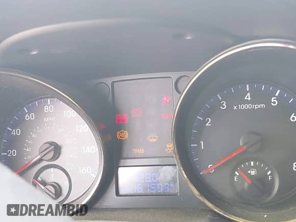 2011 Hyundai Genesis Coupe Premium z VIN KMHHT6KD6BU046548, wystawiony jako IAAI lot #42793240 z przebiegiem 161 593 mil mil oraz . Historia ofert i sprzedaży dostępna na DreamBid. Obrazek 7.