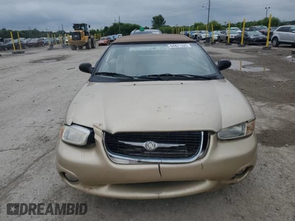 ✅ 2000 Chrysler Sebring JXi • VIN: 3C3EL55H0YT292731 • Lot: 64821335. Listed on Copart with 215,817 mi. Free auction sales archive from the USA and detailed vehicle history report at DreamBid. Image 5.
