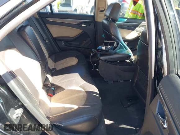 ✅ 2009 Cadillac CTS-V • VIN: 1G6DN57P190161069 • Лот: 43226214. Опубликован ранее на IAAI с пробегом Не указан. Бесплатный доступ к архиву аукционных продаж из США и подробный отчёт об истории автомобиля на DreamBid. Изображение 8.