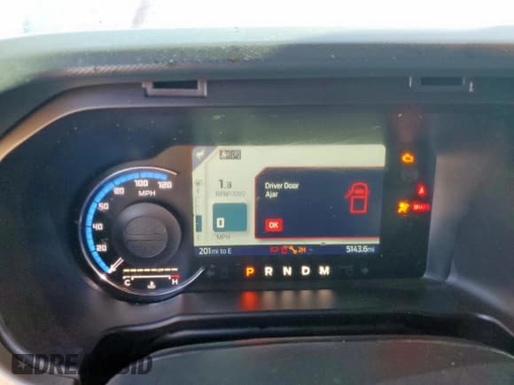 ✅ 2024 Ford Bronco Outer Banks • VIN: 1FMEE8BP6RLA20907 • Lot: 90276865. Wystawiony na Copart z przebiegiem 5 143 mil. Bezpłatny archiwum sprzedaży aukcyjnych z USA i szczegółowy raport historii pojazdu na DreamBid. Zdjęcie 9.