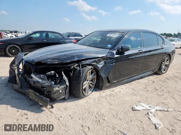 ✅ 2016 BMW 7 Series 750i • VIN: WBA7F0C53GGL99358 • Lot: 80313835. Listed on Copart with 87,729 mi. Free auction sales archive from the USA and detailed vehicle history report at DreamBid. Image 1.