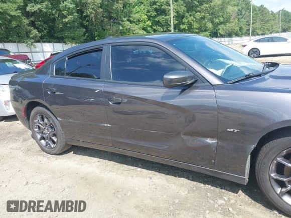 ✅ 2018 Dodge Charger GT • VIN: 2C3CDXJG5JH198601 • Lot: 42681905. Wystawiony na IAAI z przebiegiem 90 445 mil. Bezpłatny archiwum sprzedaży aukcyjnych z USA i szczegółowy raport historii pojazdu na DreamBid. Zdjęcie 17.