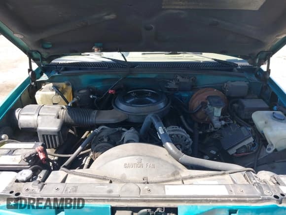 ✅ 1995 GMC Sierra 1500 • VIN: 2GTEC19K7S1506164 • Lot: 42595774. Wystawiony na IAAI z przebiegiem 202 675 mil. Bezpłatny archiwum sprzedaży aukcyjnych z USA i szczegółowy raport historii pojazdu na DreamBid. Zdjęcie 10.